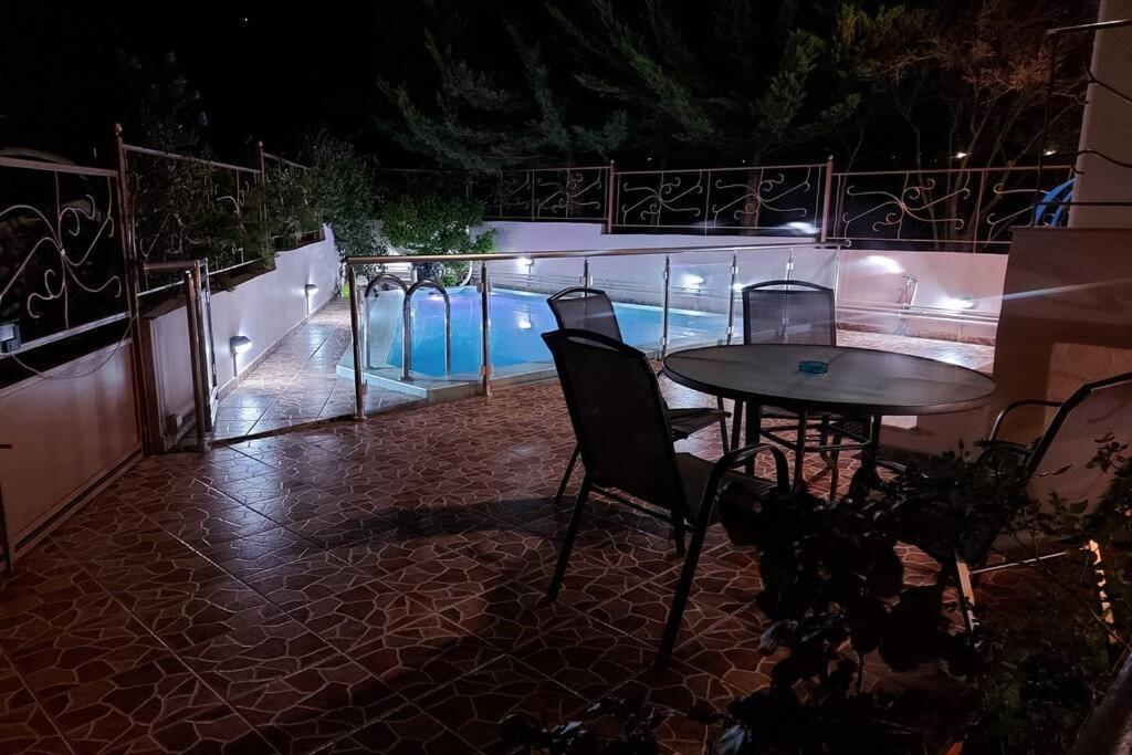 Violet Studio Με Πισίνα Volos Exterior photo