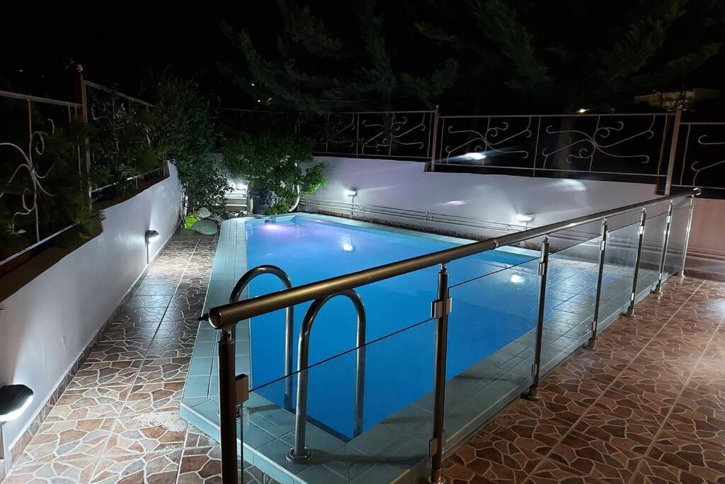 Violet Studio Με Πισίνα Volos Exterior photo